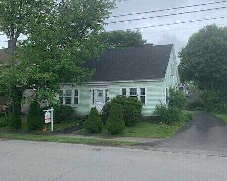 29 13th Street, Bangor, ME 04401