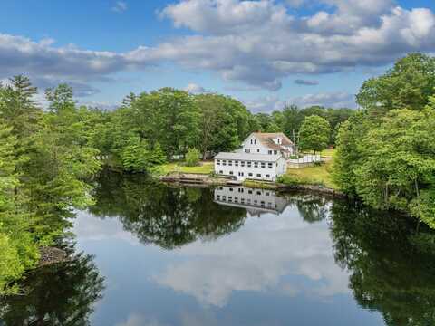 24 Emery Corner Road, Limerick, ME 04048