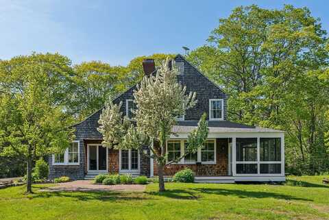 99 Quarry Road, Scarborough, ME 04074