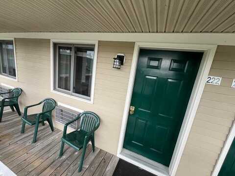733 Post Road, Wells, ME 04090