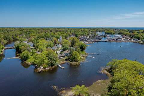 10 Church Street, Kennebunkport, ME 04046