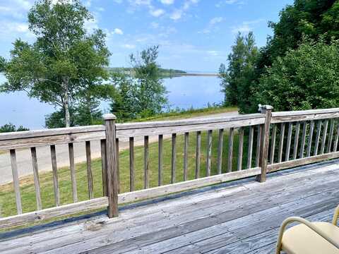 15 Snyder Road, Eastport, ME 04631