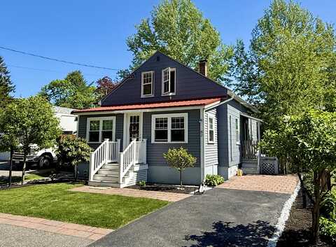 82 Park Avenue, Old Orchard Beach, ME 04064