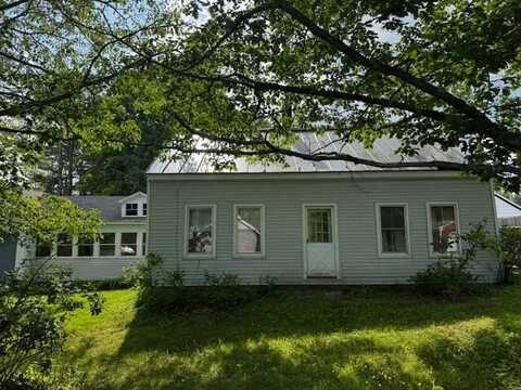 22 Easy Street, Canaan, ME 04924