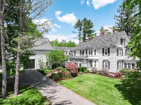 1290 State Street, Veazie, ME 04401