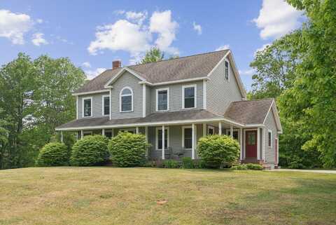 26 Serenity Lane, Topsham, ME 04086