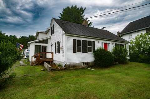 90 Route 133, Winthrop, ME 04364