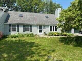 56 Willow Grove Road, Brunswick, ME 04011