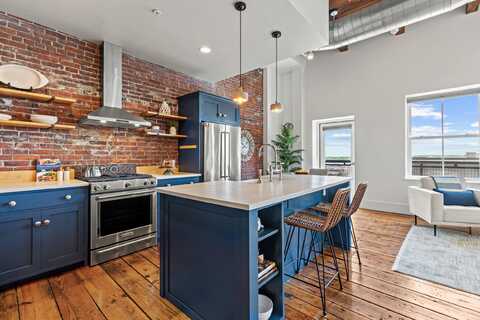15 Brown Street, Portland, ME 04101