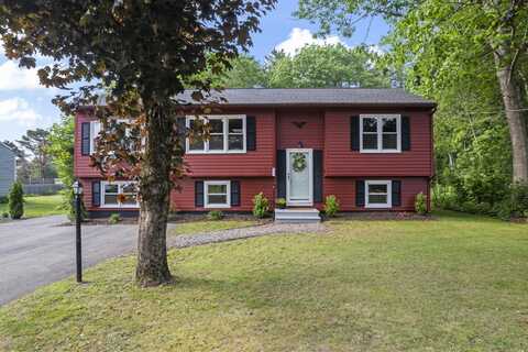 94 Pine Ledge Drive, Wells, ME 04090