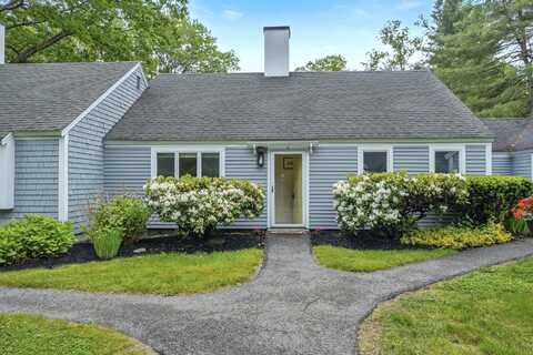 4 Oakview Drive, Cape Elizabeth, ME 04107
