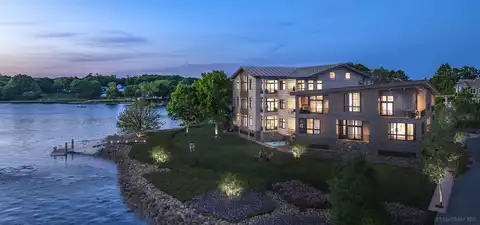 35 Badgers Island W, Kittery, ME 03904