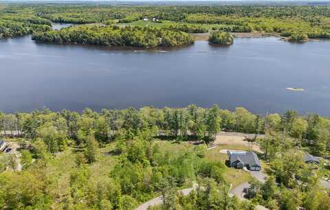 57 Bay Field Road, Woolwich, ME 04579