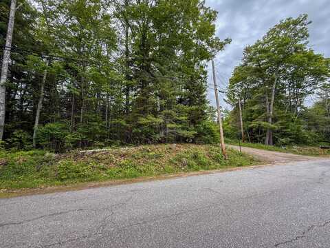 1 Pender Drive, Brunswick, ME 04011