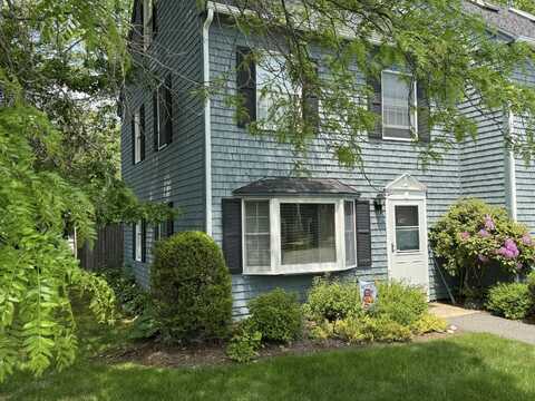 80 Baldwin Drive, Bangor, ME 04401