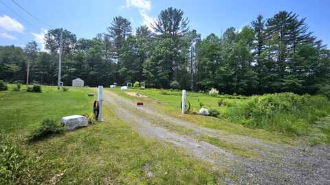 191 Canaan Road, Clinton, ME 04927