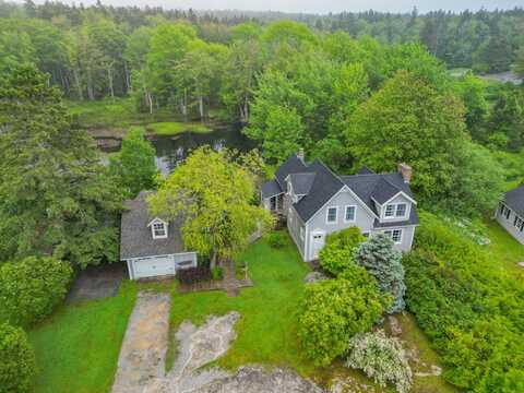 228 Atlantic Avenue, Boothbay Harbor, ME 04538