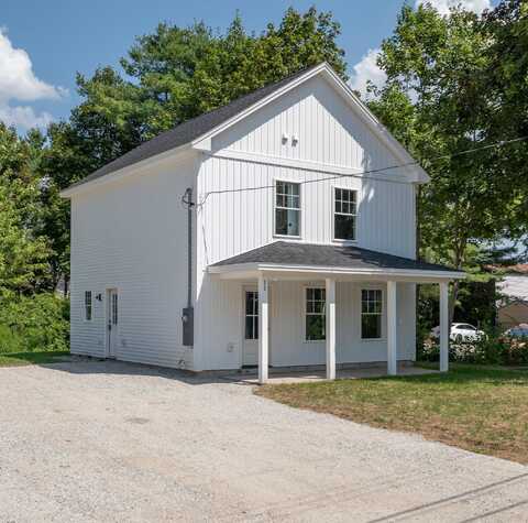 11 Spring Street, Lisbon, ME 04250