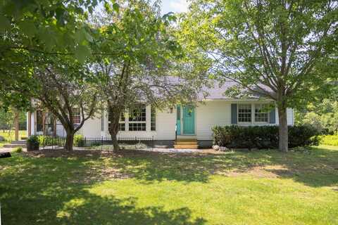127 George Thomas Road, Chesterville, ME 04938