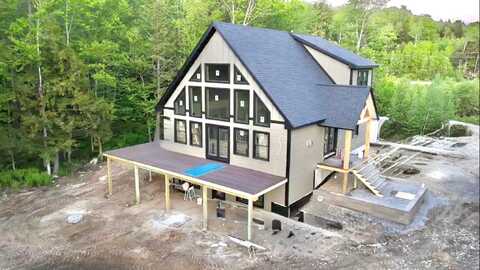 11 Snow Cap Lane, Bethel, ME 04217