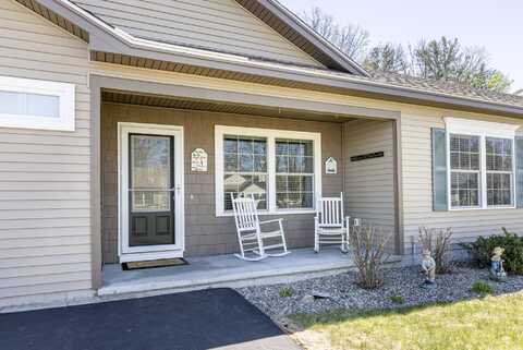 7 Berry Lane, Biddeford, ME 04005