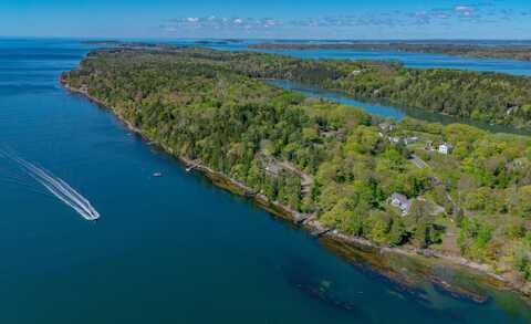 1241 Harpswell Islands Road, Harpswell, ME 04079