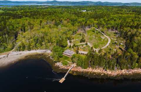 118 E East Shore Drive, Islesboro, ME 04848