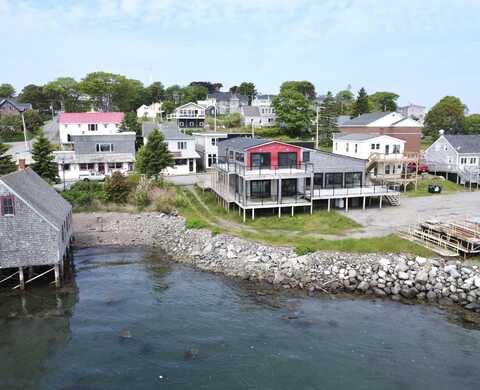 32 Water Street, Lubec, ME 04652