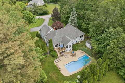 44 Carroll Street, Falmouth, ME 04105