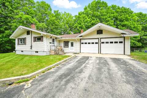 22 Sanborn Circle, Norway, ME 04268