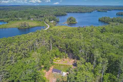 4 Boulder Cove Way, Bremen, ME 04551
