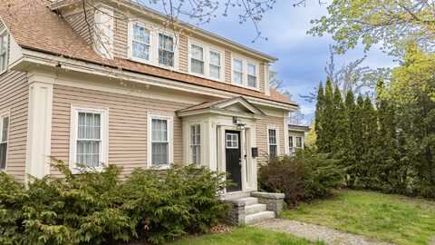 369 Ohio Street, Bangor, ME 04401