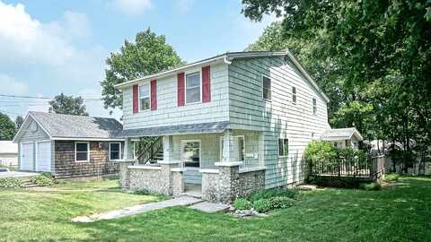 88 Grandview Avenue, South Portland, ME 04106