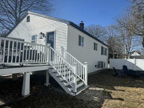 111 Saco Avenue, Old Orchard Beach, ME 04064