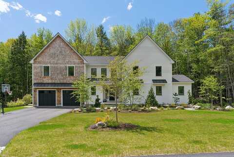 30 Peaceful Way, Cumberland, ME 04021