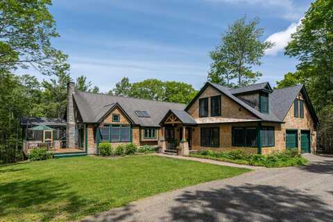 10 Pemasong Lane, Yarmouth, ME 04096