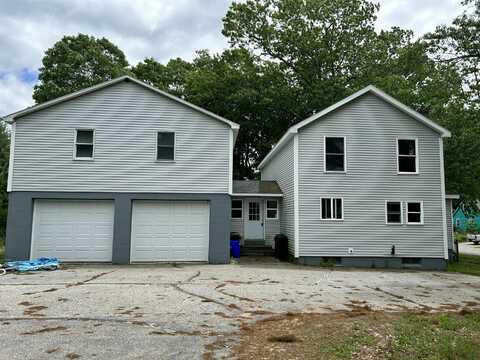 148 School Street, Sanford, ME 04073