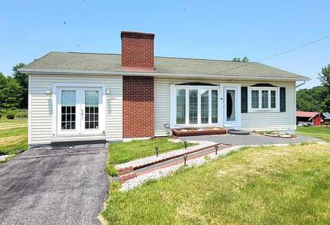 5871 Ballard Red Sulphur Pkwy, BALLARD, WV 24918