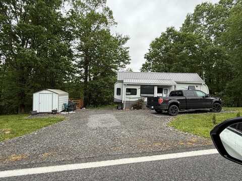 1560 Halls Ridge Road, PRINCETON, WV 24739