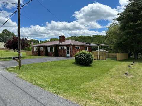 212 Bratton Ave., PRINCETON, WV 24740