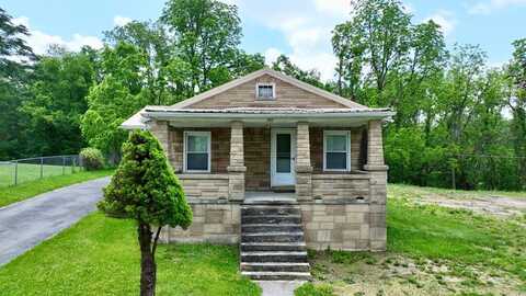 240 Old Pisgah Road, PRINCETON, WV 24740