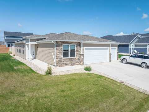 503 Aaron Ct, Rapid City, SD 57703