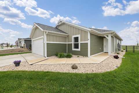 516 Aaron Ct, Rapid City, SD 57703