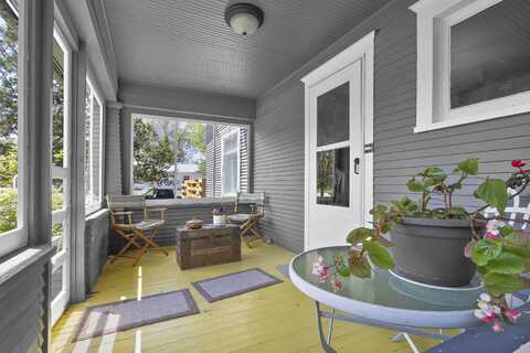 1646 Albany Avenue, Hot Springs, SD 57747