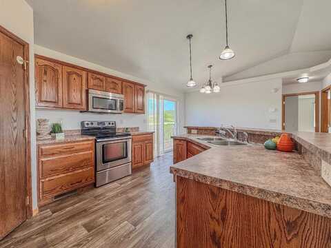 752 Bear Tooth Court, Box Elder, SD 57719