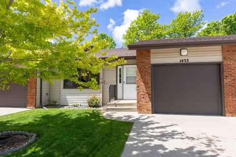 1433 Lookout Valley Court, Spearfish, SD 57783