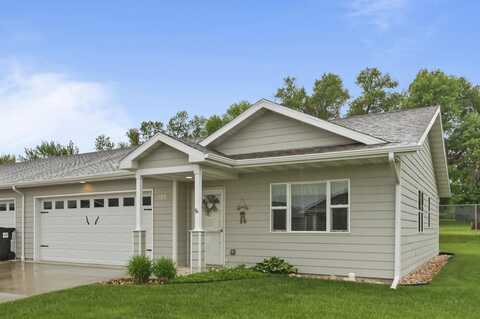 1225 Silverbrook Lane, Spearfish, SD 57783