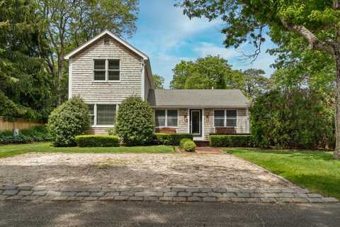 35 Vineyard Avenue Extension, Oak Bluffs, MA 02557