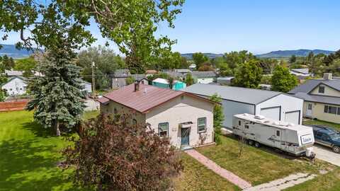 305 S Cedar Street, Townsend, MT 59644