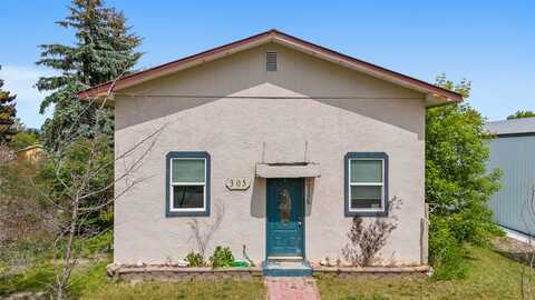 305 S Cedar Street, Townsend, MT 59644